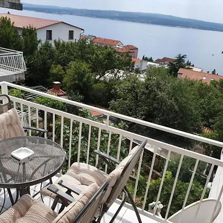 Apartman Duga House *