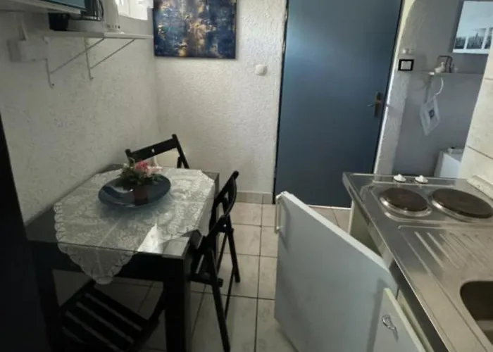 Duga House Appartement *