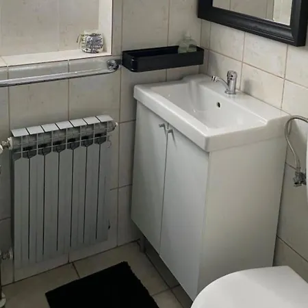 Apartment Duga House *