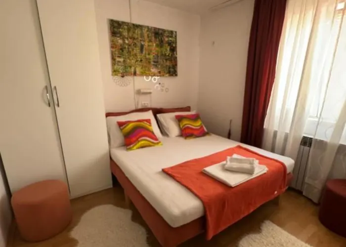 Duga House Apartament *